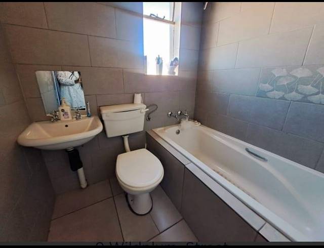 2 BEDROOM APARTMENT FOR SALE IN FLEURHOF